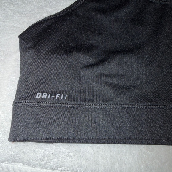 Nike Dri-FIT black Swoosh sports bra size XL - Picture 4 of 6